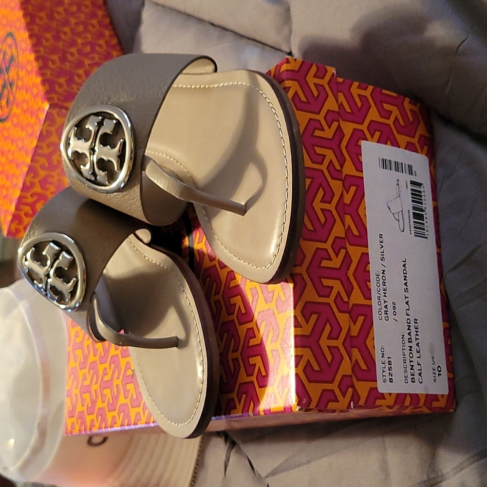 Item SOLD- TORY BURCH SANDLES-SOLD